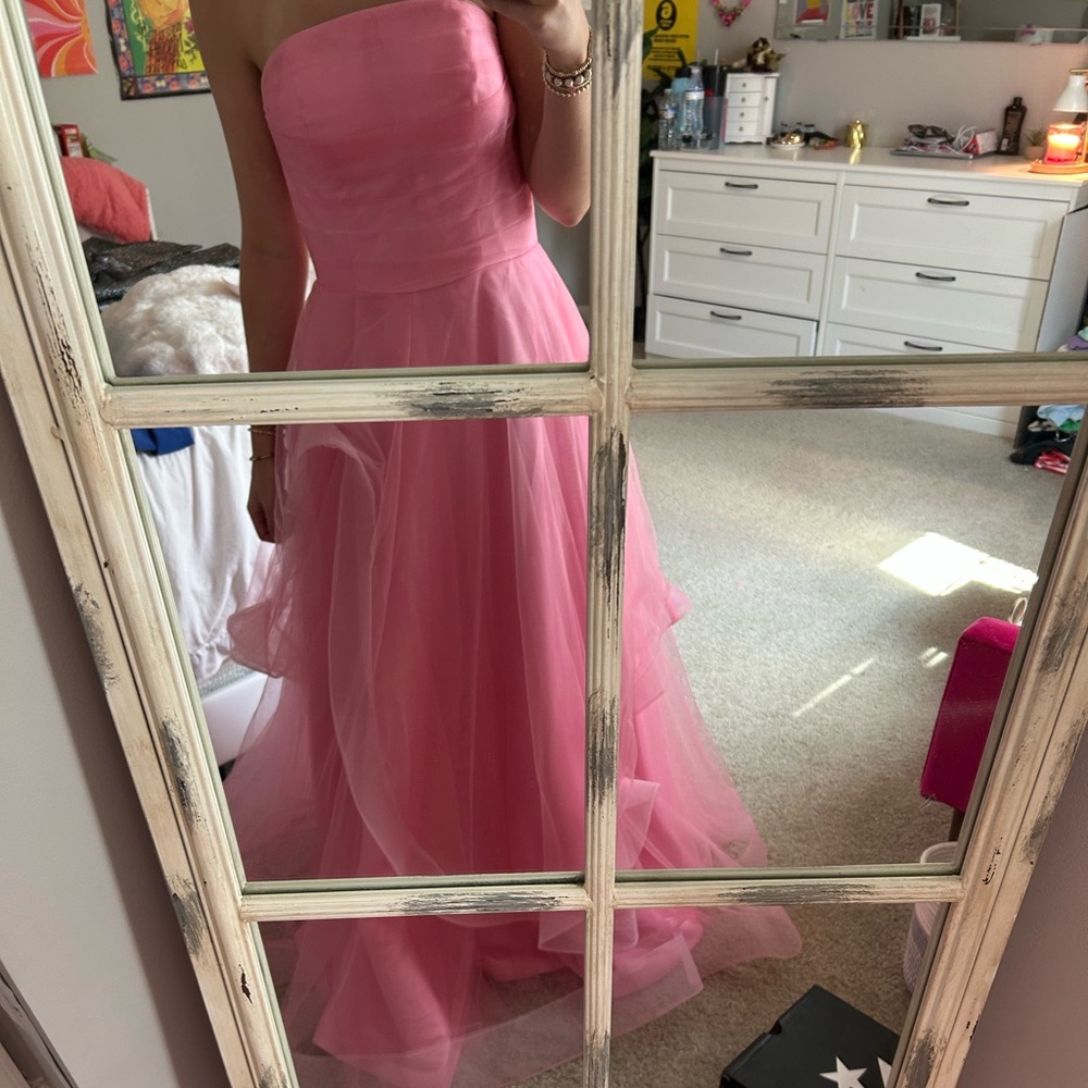 Elegant Pink Tulle Gown
